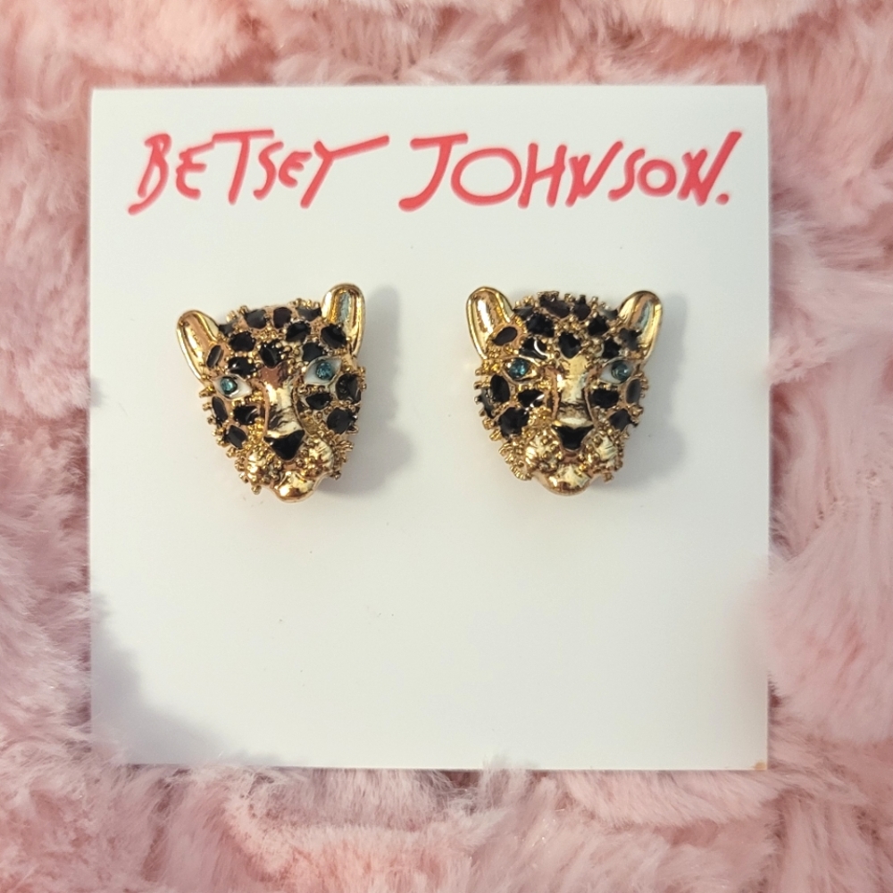 Betsey Johnson gorgeous leopard face stud earrings. - Picture 6 of 6